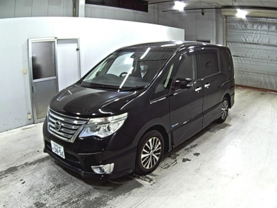 NISSAN SERENA