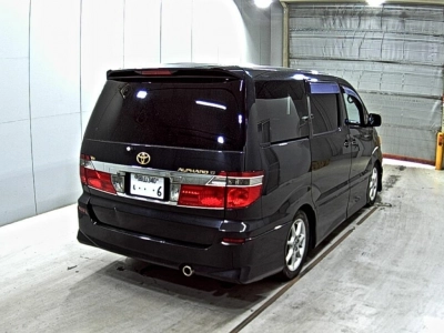 TOYOTA ALPHARD V