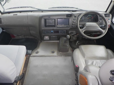 MITSUBISHI FUSO ROSA