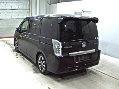 HONDA STEPWGN SPADA