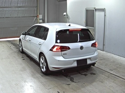 VOLKSWAGEN GOLF  GTI