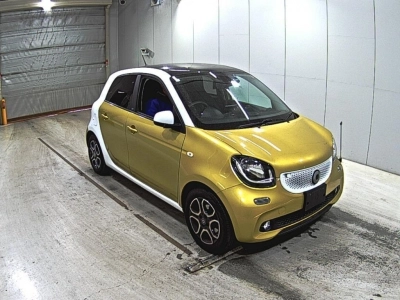 SMART FOURFOUR