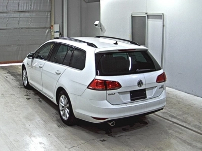 VOLKSWAGEN GOLF VARIANT