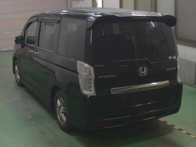 HONDA STEPWGN SPADA
