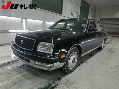 TOYOTA CENTURY