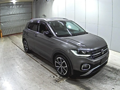 VOLKSWAGEN T-CROSS