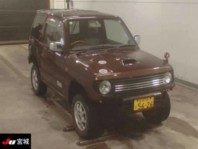 MITSUBISHI PAJERO MINI