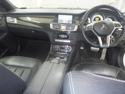 MERCEDES BENZ CLS SHOOTING BRAKE