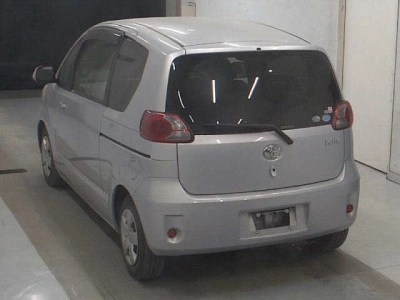 TOYOTA PORTE