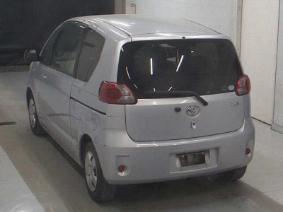 TOYOTA PORTE