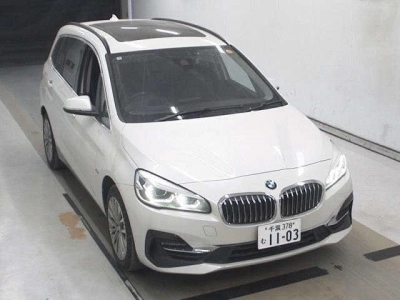 BMW 2 SERIES