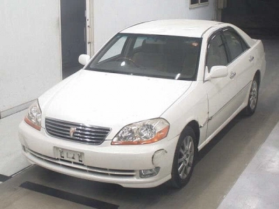 TOYOTA MARK II