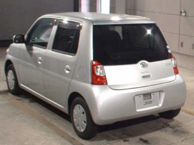 DAIHATSU ESSE