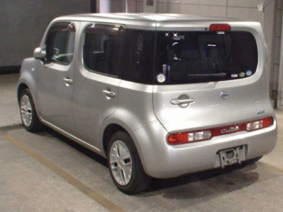 NISSAN CUBE