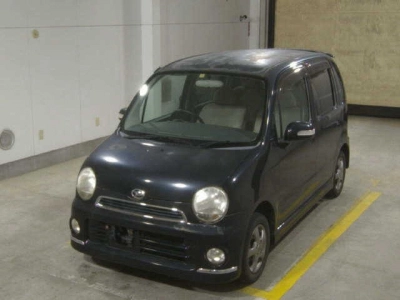 DAIHATSU MOVE LATTE