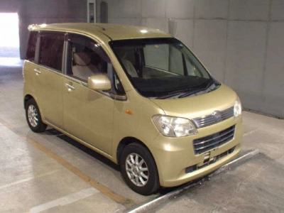 DAIHATSU TANTO EXE