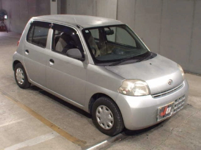 DAIHATSU ESSE