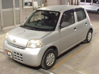 DAIHATSU ESSE