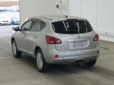 NISSAN DUALIS