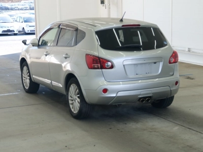 NISSAN DUALIS