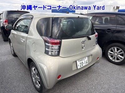 TOYOTA IQ