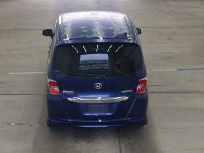 HONDA FREED HYBRID
