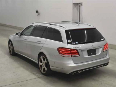 MERCEDES BENZ E CLASS STATION WAGON