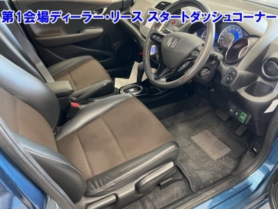 HONDA FIT SHUTTLE HYBRID