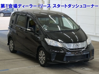 HONDA FREED HYBRID