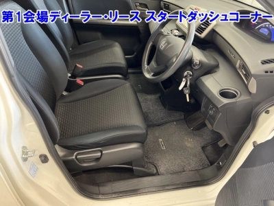 HONDA FREED SPIKE