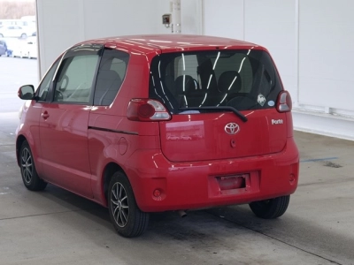 TOYOTA PORTE