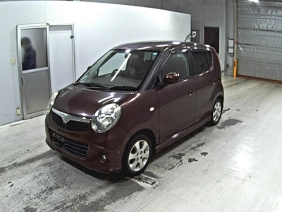 SUZUKI MRWAGON
