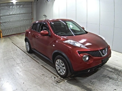 NISSAN JUKE