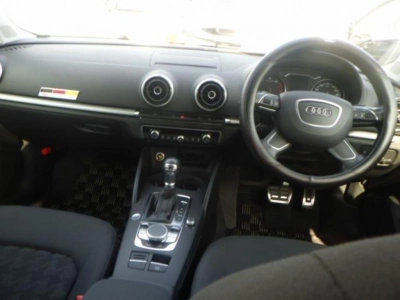 AUDI A3 SEDAN