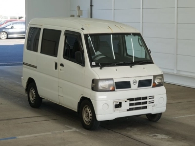 NISSAN CLIPPER