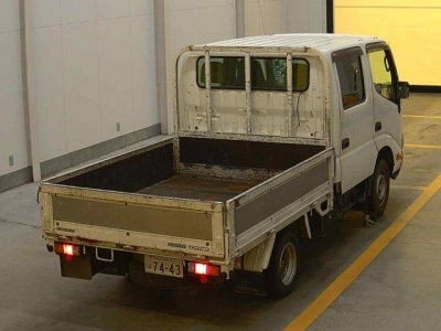 TOYOTA DYNA