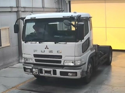 MITSUBISHI FUSO