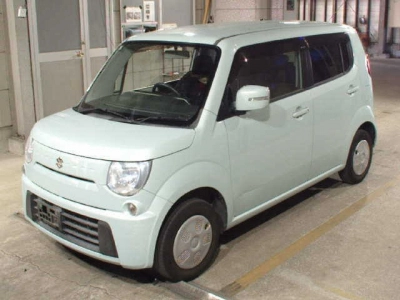 SUZUKI MRWAGON