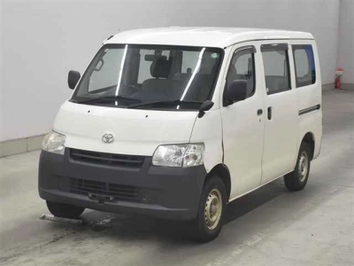 TOYOTA LITE ACE VAN