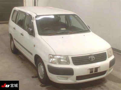 TOYOTA SUCCEED VAN