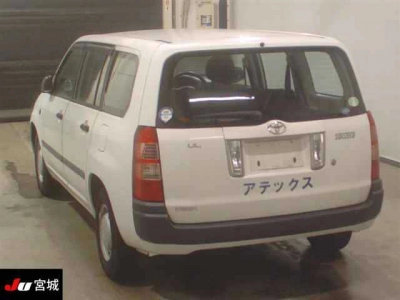 TOYOTA SUCCEED VAN