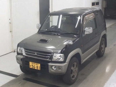 MITSUBISHI PAJERO MINI