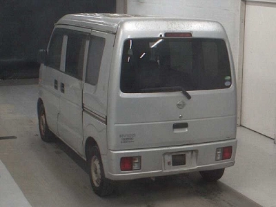 NISSAN NV100 CLIPPER
