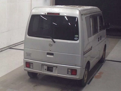 NISSAN NV100 CLIPPER