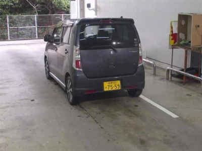 SUZUKI WAGON R STINGRAY