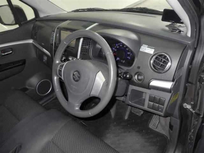 SUZUKI WAGON R STINGRAY