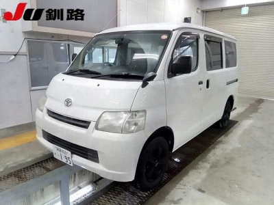 TOYOTA LITE ACE VAN