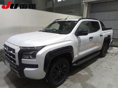 MITSUBISHI TRITON