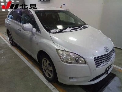 TOYOTA MARK X ZIO