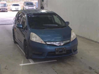 HONDA FIT SHUTTLE